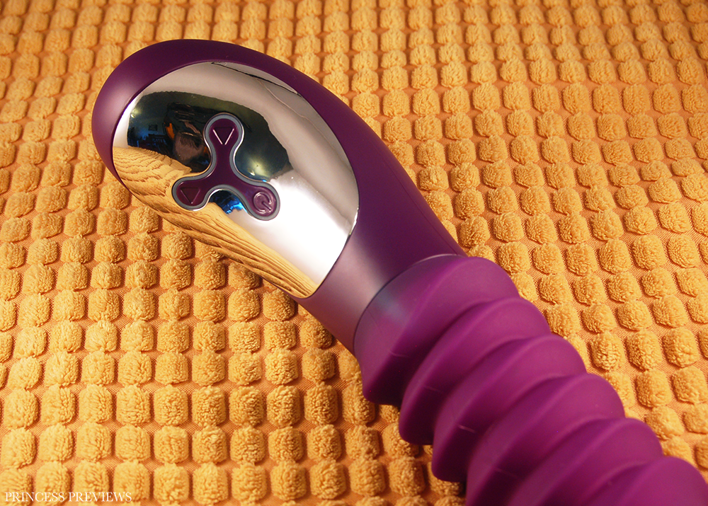 MiaMaxx Hand-Held Thruster Vibrator Handle Close-up