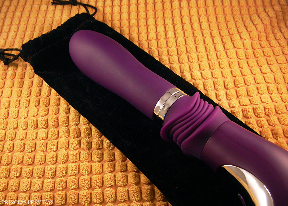 MiaMaxx Hand-Held Thruster Vibrator with Storage Bag