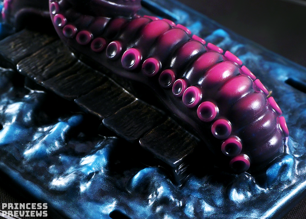 Odyssey Toys Kraken Grinder close up